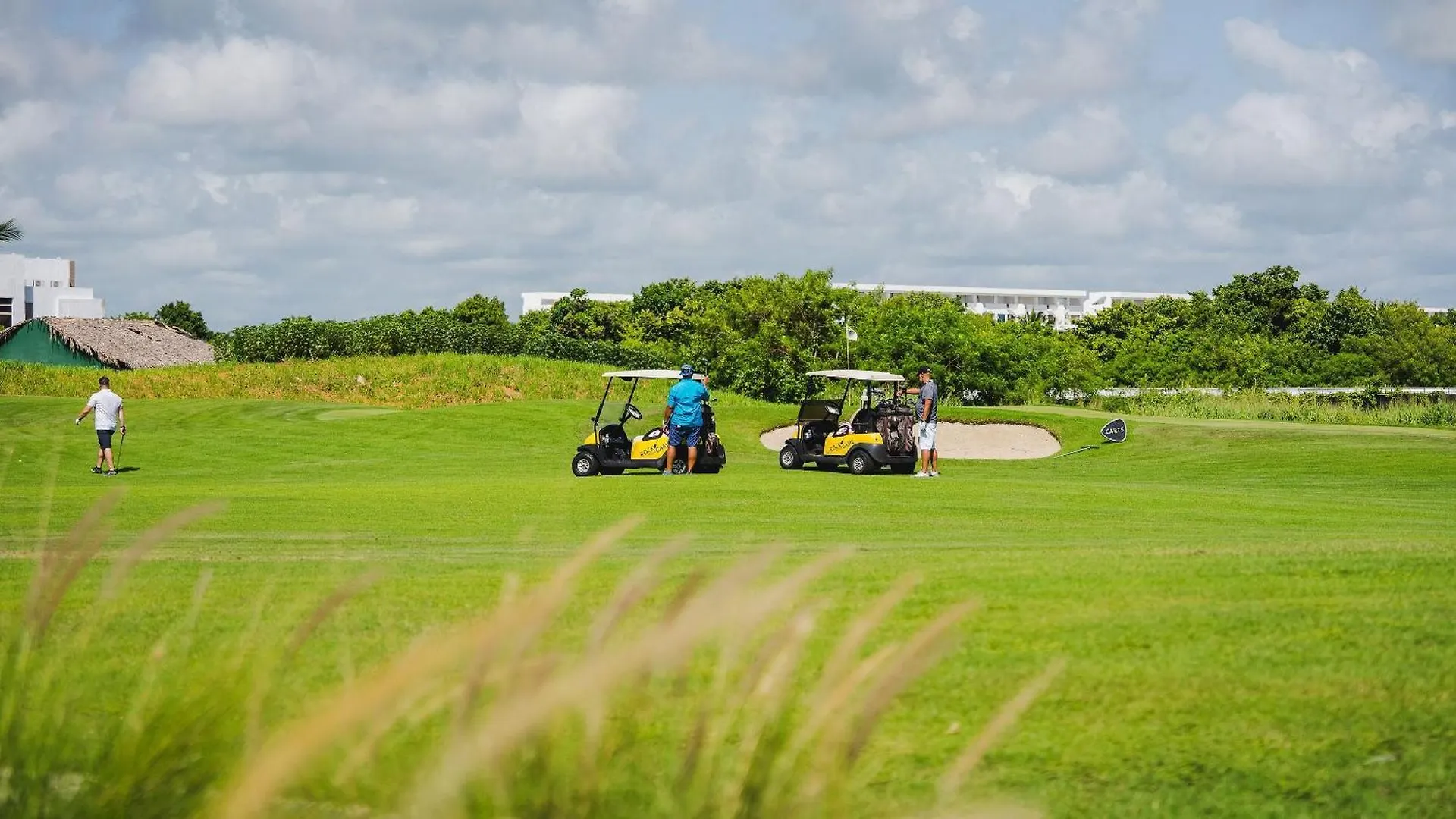 Relaxing 2Bdr Condo Overlooking Hard Rock Golf 蓬塔卡纳